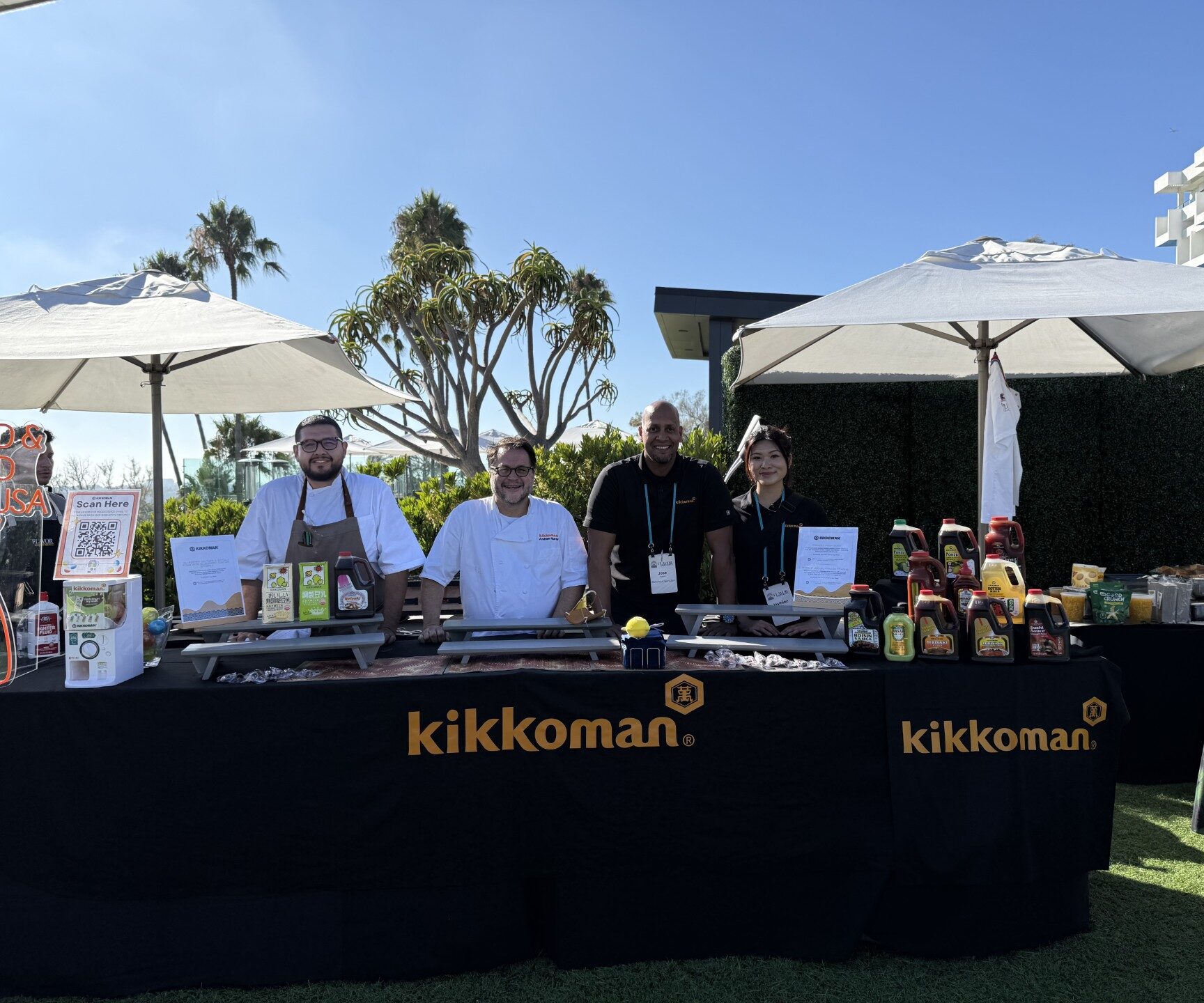Chef Andrew Hunter showcasing Flavor Bubbles at Flavor Experience in Newport Beach