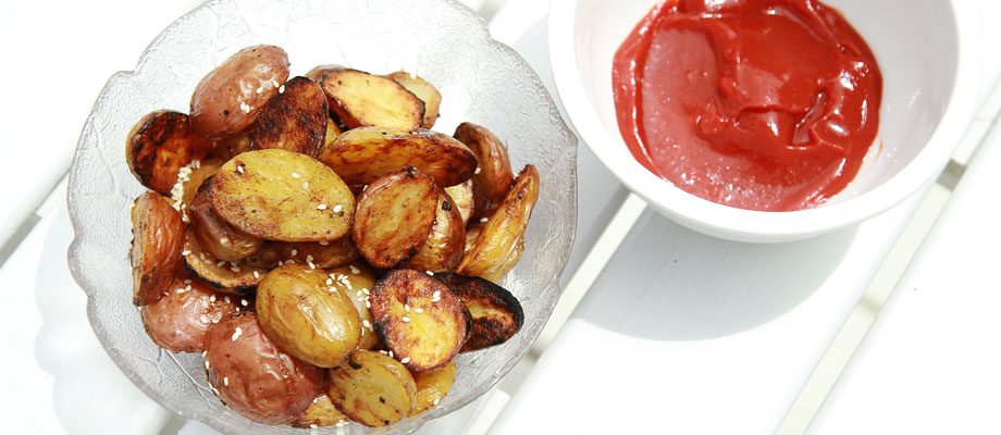 Image for Grilled Sesame Garlic Potatoes with Sriracha Ketchup