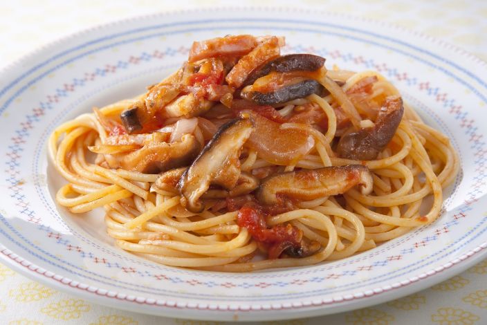 Image for Bacon and Shiitake Mushroom Tomato Pasta