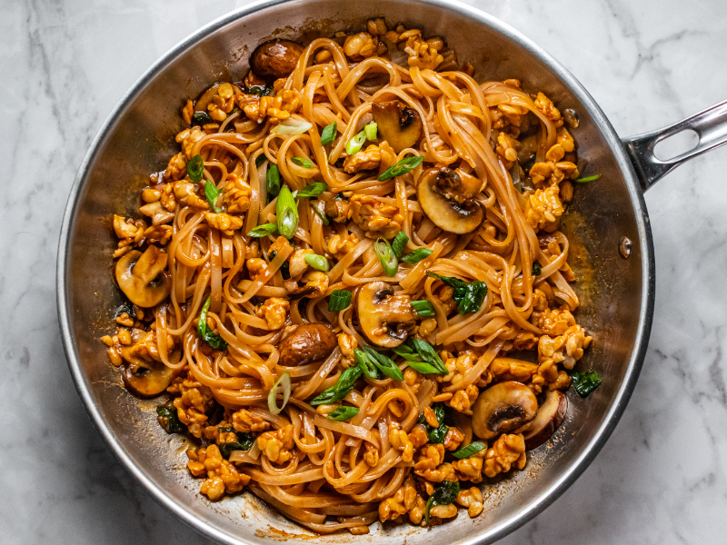 Image for Gochujang Noodles with Crumbled Tempeh 