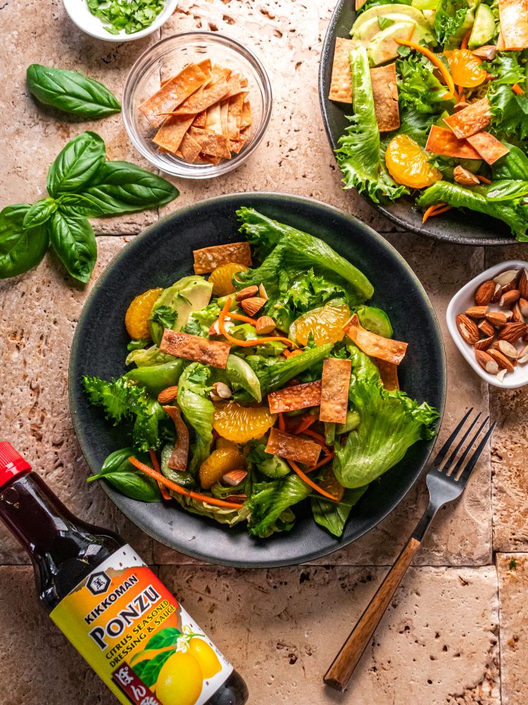 Image for Ensalada Asiática con Aderezo Ponzu