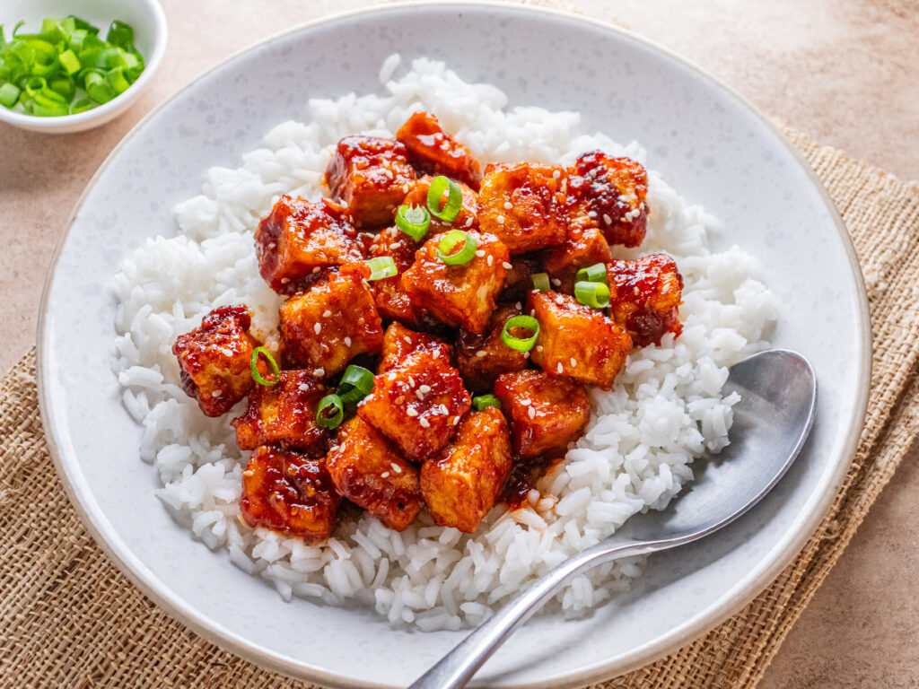 Image for Tofu picante con ajo y gochujang